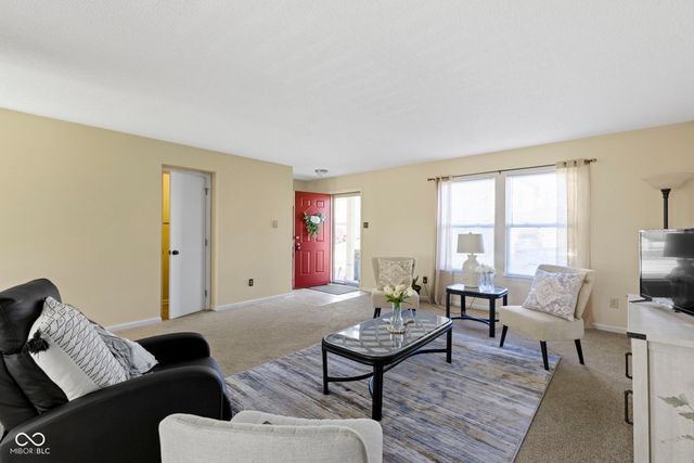 7435 Bluebird Court, Indianapolis, IN 46254