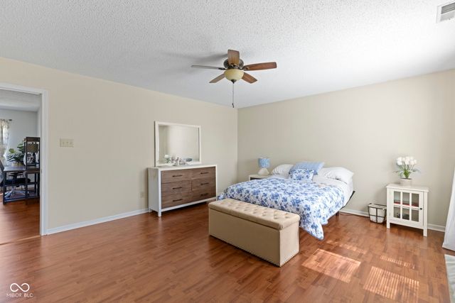 7435 Bluebird Court, Indianapolis, IN 46254