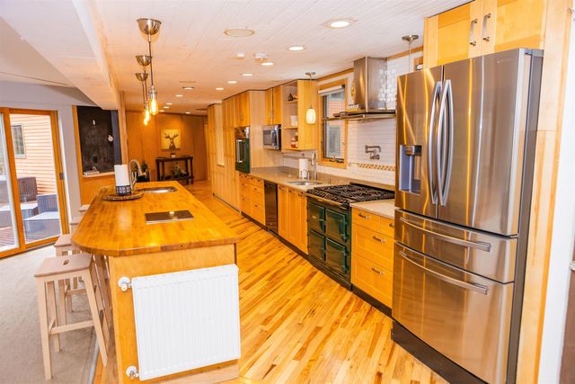 18 Treeline Road, Thornton, NH 03285