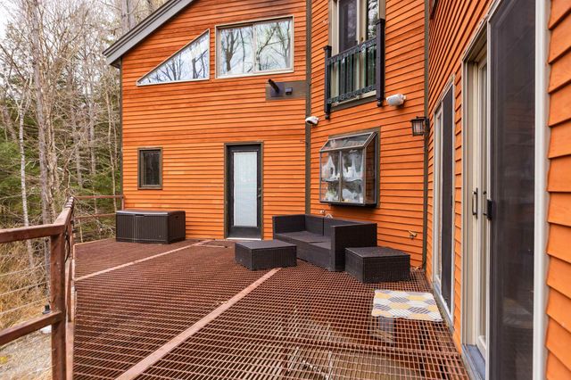 18 Treeline Road, Thornton, NH 03285