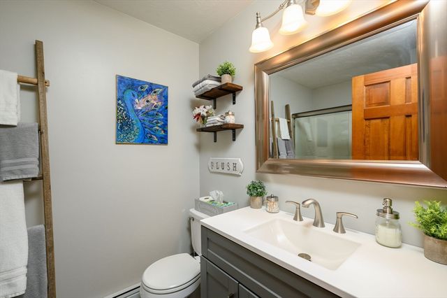 67 Higgins Rd, Kingston, MA 02364