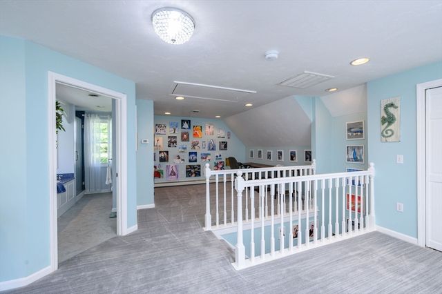 67 Higgins Rd, Kingston, MA 02364