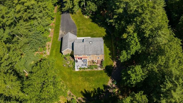 67 Higgins Rd, Kingston, MA 02364