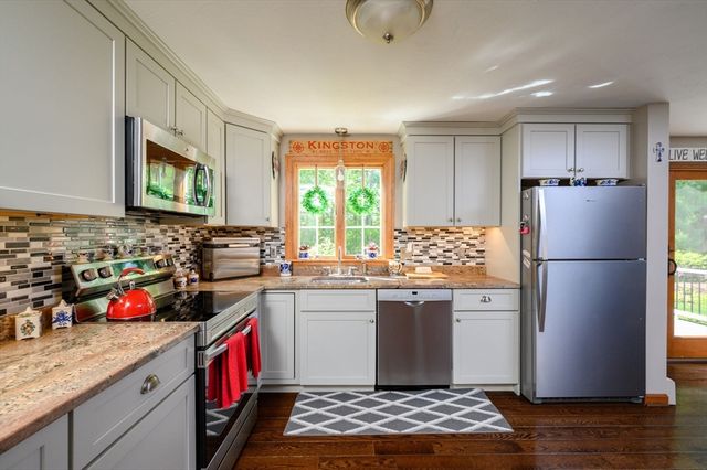 67 Higgins Rd, Kingston, MA 02364