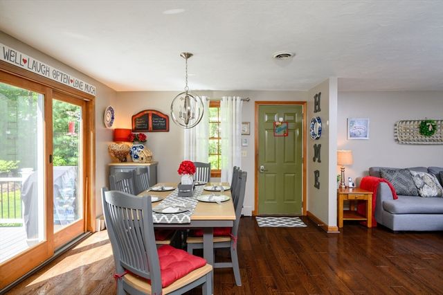 67 Higgins Rd, Kingston, MA 02364