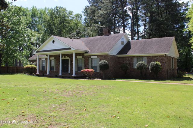 220 Flushing Cove, Hernando, MS 38632