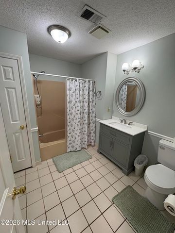 220 Flushing Cove, Hernando, MS 38632