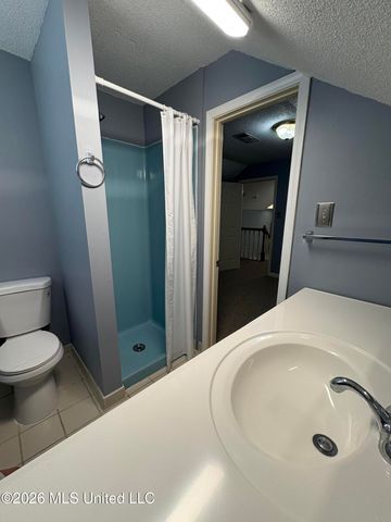 220 Flushing Cove, Hernando, MS 38632