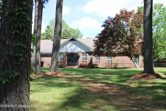 220 Flushing Cove, Hernando, MS 38632
