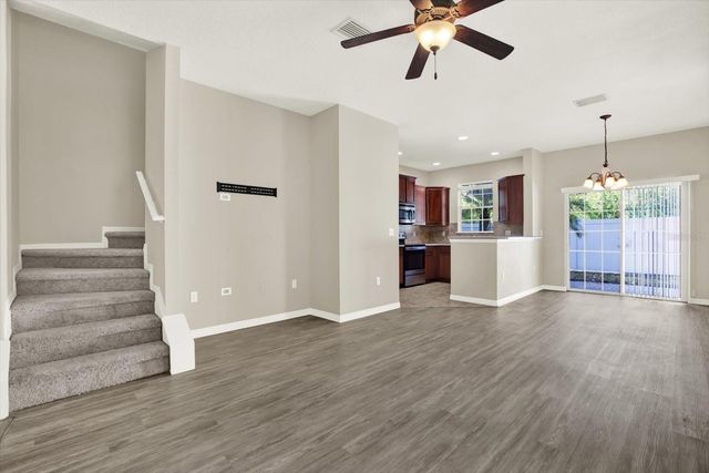 8810 MOONLIT MEADOWS LOOP, Riverview, FL 33578