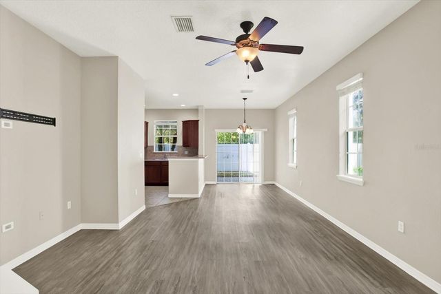 8810 MOONLIT MEADOWS LOOP, Riverview, FL 33578