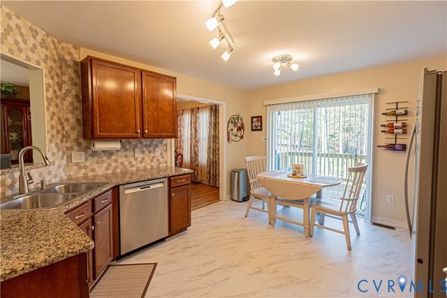 335 Shelton Ct, Aylett, VA 23009