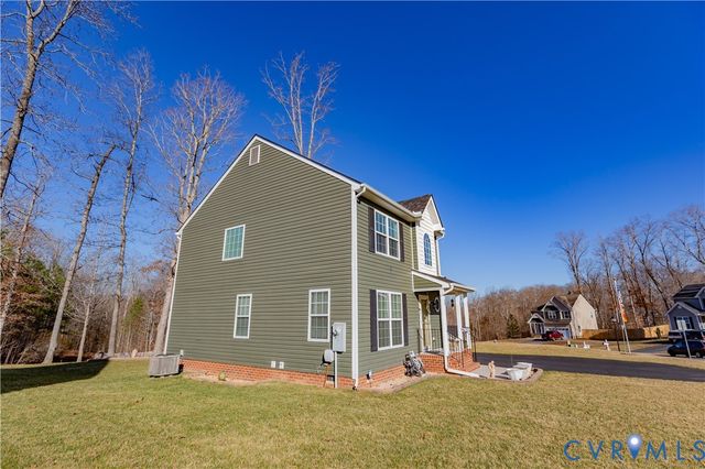 335 Shelton Ct, Aylett, VA 23009