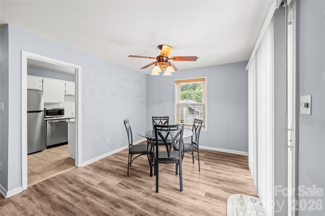 8521 Castle Pine Court, Charlotte, NC 28226