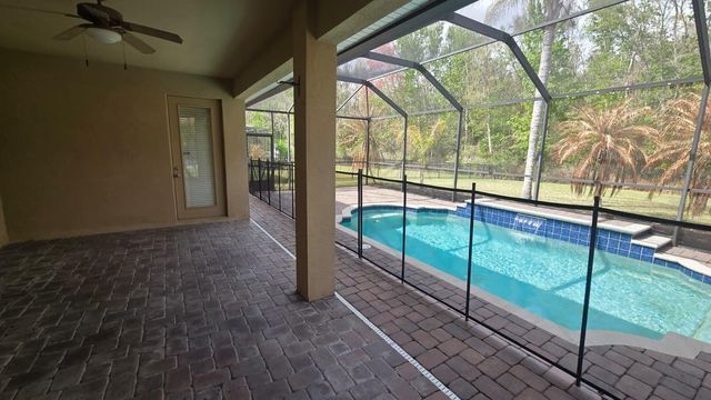 10884 CORY LAKE DRIVE, Tampa, FL 33647