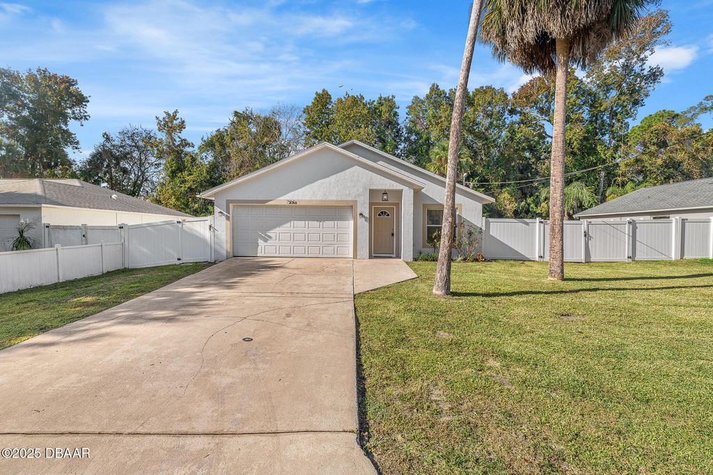 724 Owasso Street, Daytona Beach, FL 32114