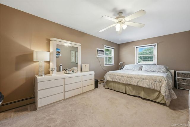 19 Stimson Place, Huntington, NY 11743