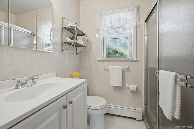 19 Stimson Place, Huntington, NY 11743