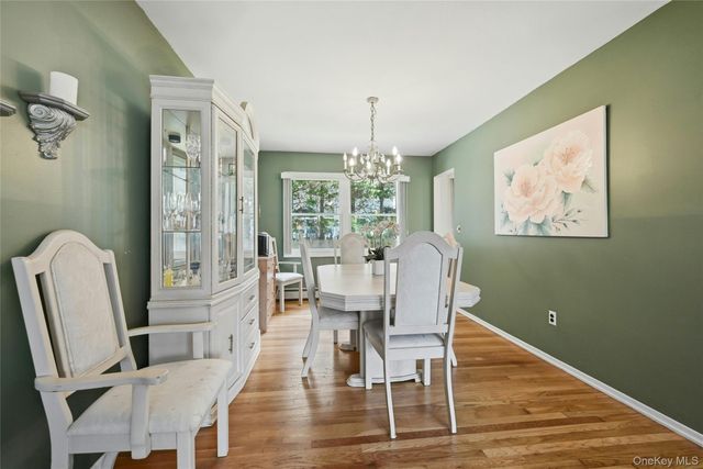 19 Stimson Place, Huntington, NY 11743