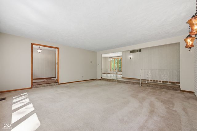 1003 York Drive, Pendleton, IN 46064