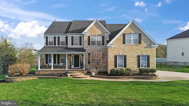 10 TARA DR, Sewell, NJ 08080
