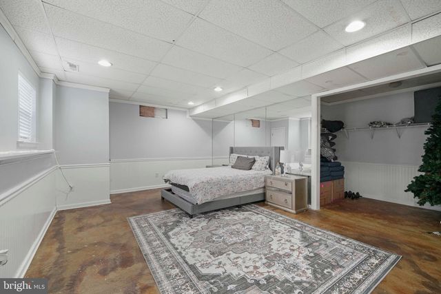 10 TARA DR, Sewell, NJ 08080