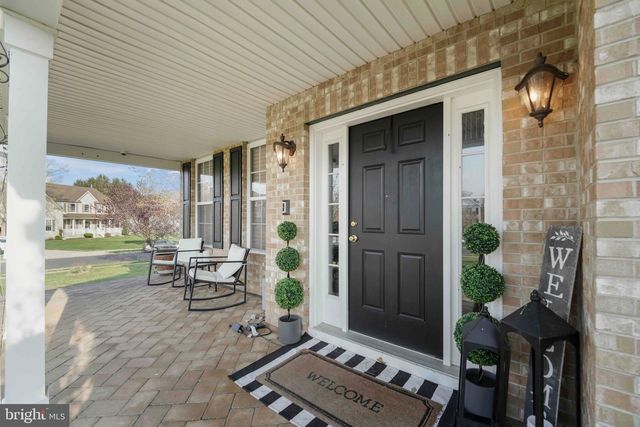 10 TARA DR, Sewell, NJ 08080