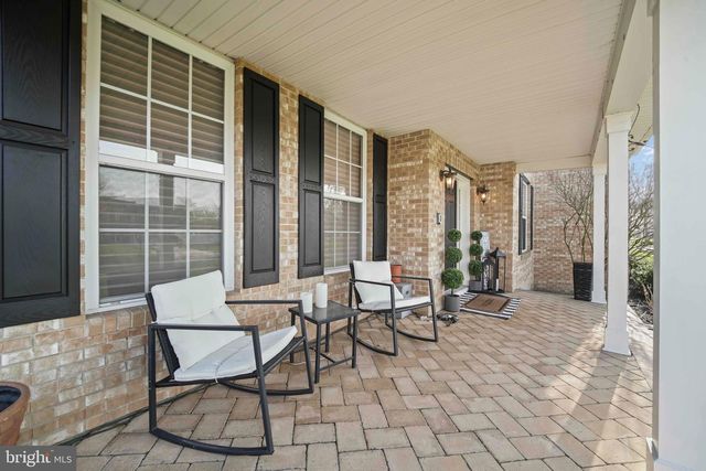 10 TARA DR, Sewell, NJ 08080