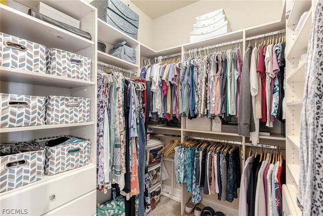 1404 SE 13th TER, Cape Coral, FL 33990