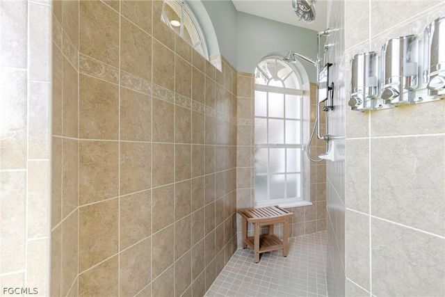 1404 SE 13th TER, Cape Coral, FL 33990