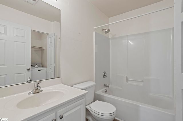 14 Seaside Lane, Greer, SC 29650