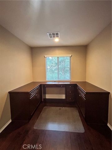 84 Hedge Bloom, Irvine, CA 92618