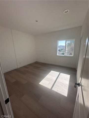 7807 Mission Blvd, Jurupa Valley, CA 92509