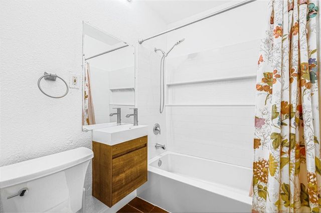 3310 W BALLAST POINT BOULEVARD, Tampa, FL 33611