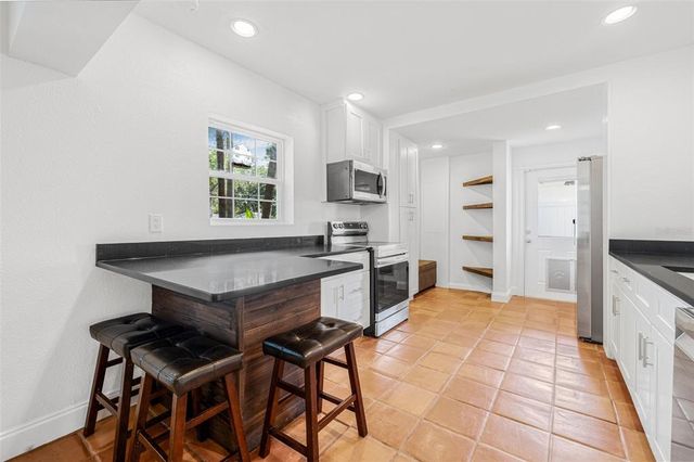 3310 W BALLAST POINT BOULEVARD, Tampa, FL 33611