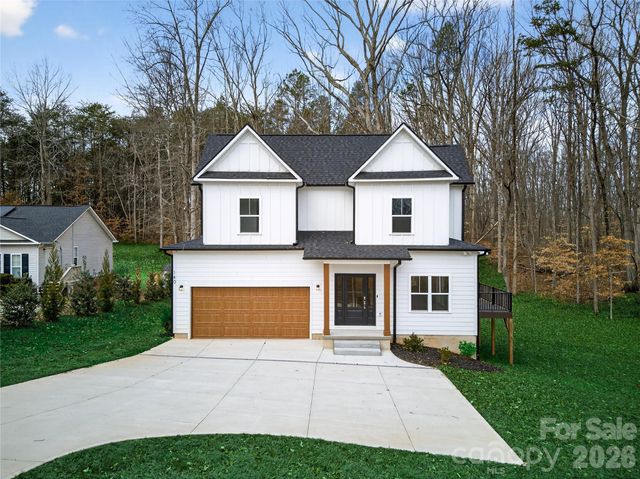 140 Meadowfall Lane, Troutman, NC 28166