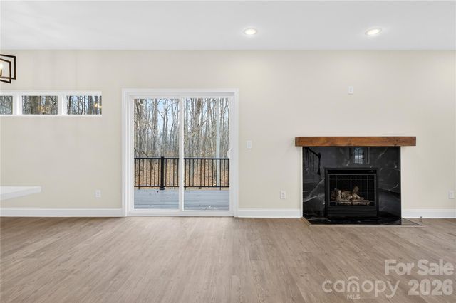 140 Meadowfall Lane, Troutman, NC 28166