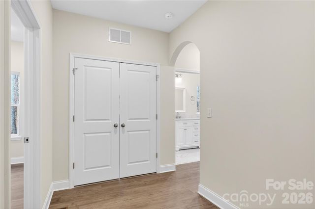 140 Meadowfall Lane, Troutman, NC 28166