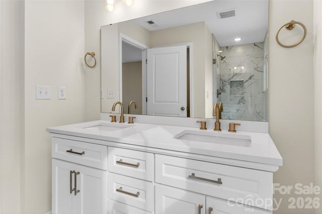 140 Meadowfall Lane, Troutman, NC 28166