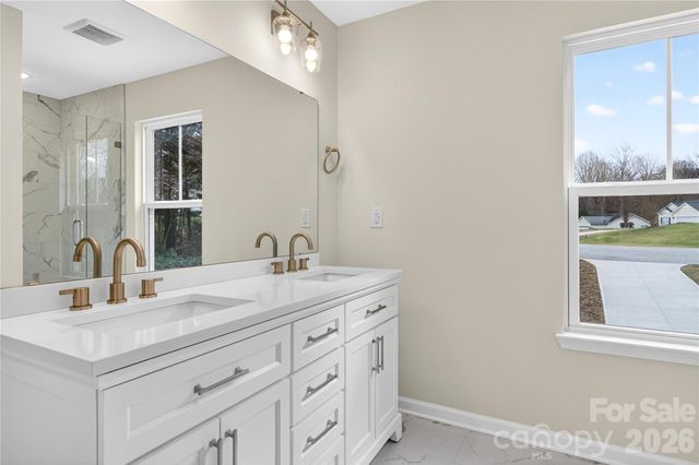 140 Meadowfall Lane, Troutman, NC 28166