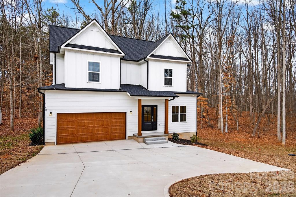 140 Meadowfall Lane, Troutman, NC 28166