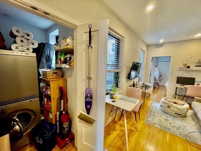 419 Hanover 3, Boston, MA 02113