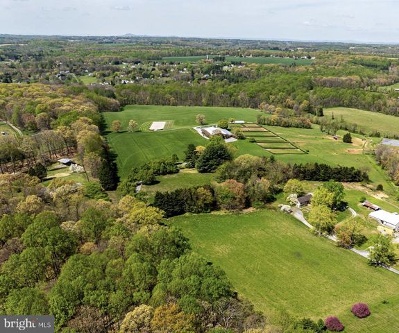 2686 JENNINGS CHAPEL RD, Woodbine, MD 21797