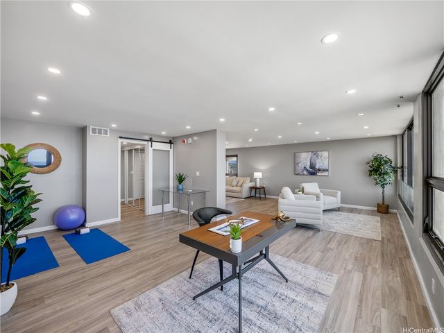 1600 Ala Moana Boulevard 3900, Honolulu, HI 96815