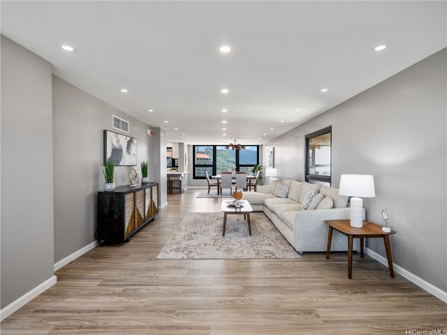 1600 Ala Moana Boulevard 3900, Honolulu, HI 96815
