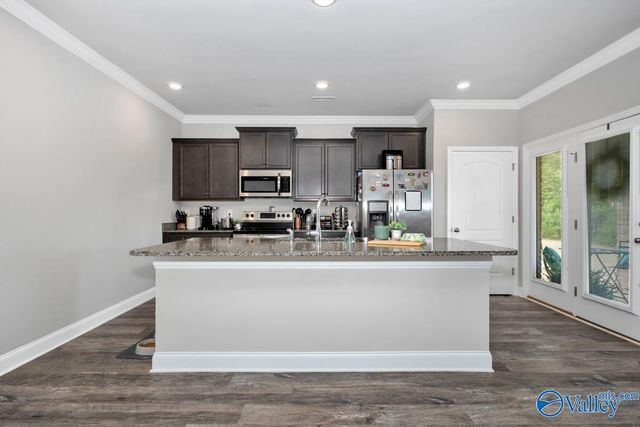 201 Dinner Tree Square, Huntsville, AL 35811