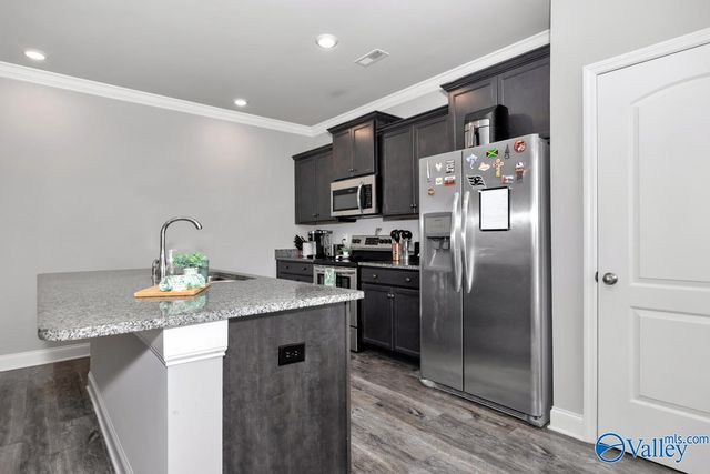 201 Dinner Tree Square, Huntsville, AL 35811