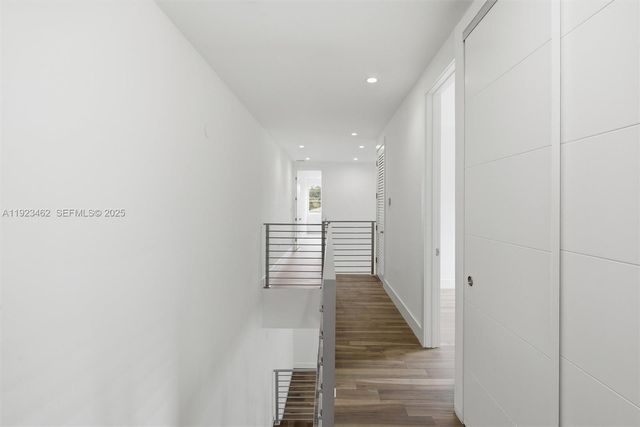 2852 SW 32nd Ct 2852, Miami, FL 33133