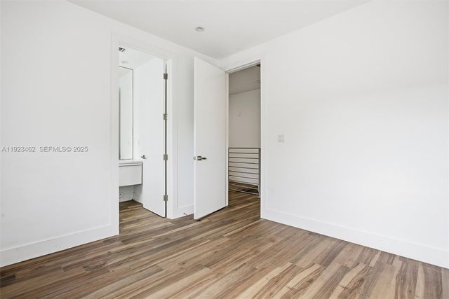 2852 SW 32nd Ct 2852, Miami, FL 33133