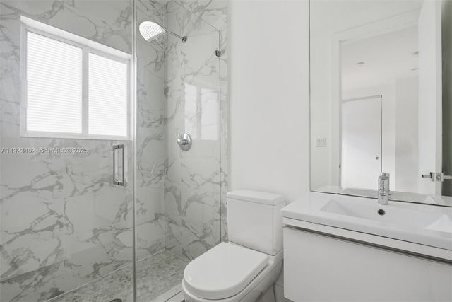 2852 SW 32nd Ct 2852, Miami, FL 33133